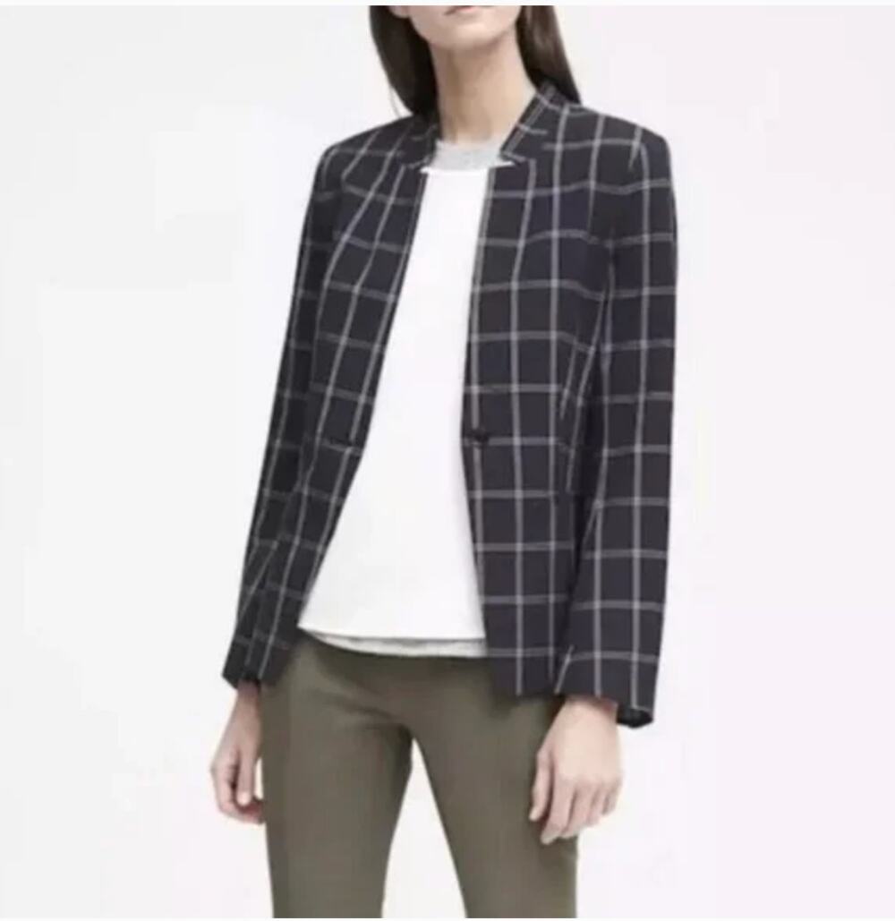 BANANA REPUBLIC Navy & White Windowplane Notched Collarless Blazer // 8
